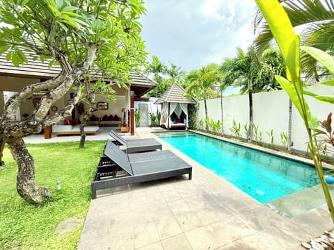 pool area