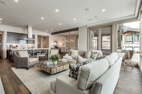 Suite, 2 Bedrooms | Living area | Fireplace