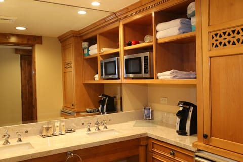 Furniture, Cupboard, Microwave, Oven, Shelf