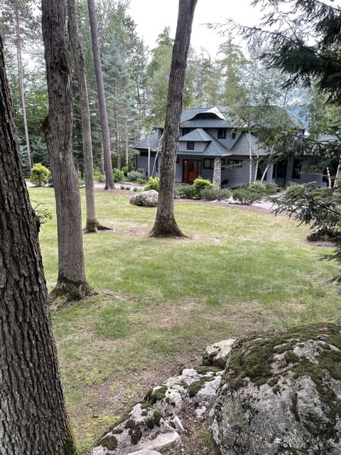 Front view of Amansaukee