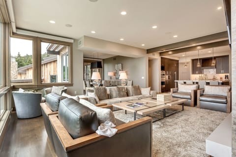Furniture, Living Room, Room, Indoors, Couch