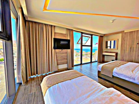 Basic Double or Twin Room, Non Smoking | Free WiFi, bed sheets