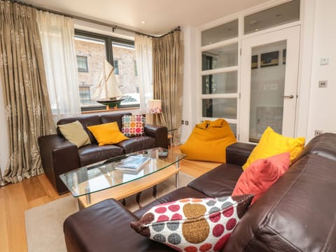 Cottage | Living room