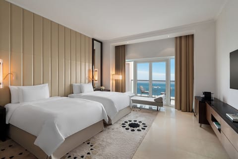 Suite, 2 Bedrooms (King) | Premium bedding, minibar, in-room safe, desk