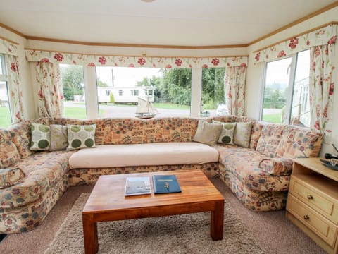 Cottage | Living room