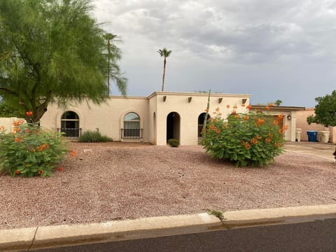 Home is set in a beautiful quiet neighborhood for your vacation getaway. 