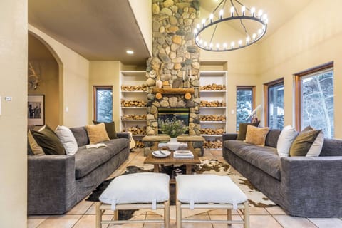 House (Multiple Bedrooms) | Interior