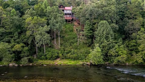 Welcome To River Retreat