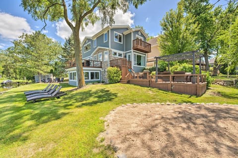 Bristol Vacation Rental | 5BR | 2.5BA | 1,572 Sq Ft | Stairs Required for Access