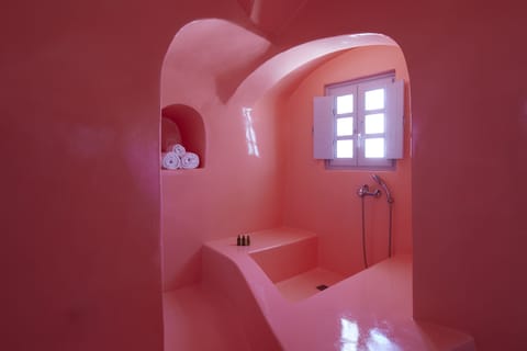 Amaya Bliss Villa with Caldera view and Outdoor Hot Tub | Bathroom | Shower, designer toiletries, hair dryer, bathrobes