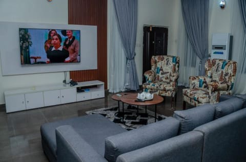 House | Living room