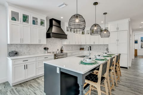 Fully equipped modern kitchen