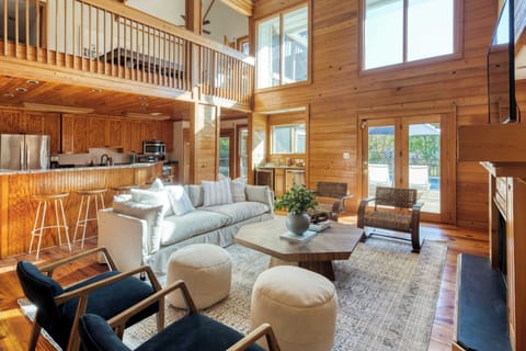 House (Multiple Bedrooms) | Interior