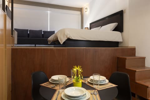 1 bedroom, down comforters, iron/ironing board, free WiFi