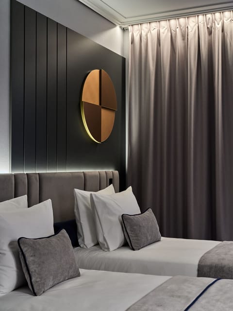 Standard Room, 2 Twin Beds, City View | 1 bedroom, premium bedding, minibar, in-room safe