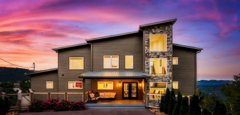 Incredible 3 story home with amazing views!