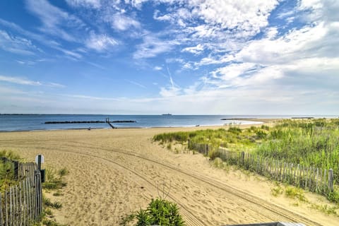 Norfolk Vacation Rental | 4BR | 4BA | Stairs Required | 2,500 Sq Ft