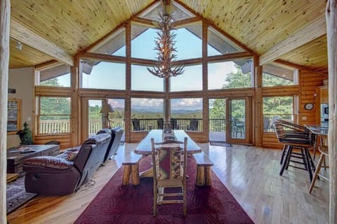 Grand entrance with elevated mountain views