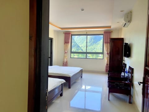 Deluxe Double Room, 1 Bedroom | Premium bedding, desk, laptop workspace, WiFi (free)