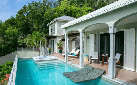 Latitude 15A - St. John, USVI