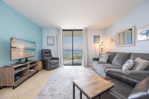Gulf Shores Surf & Racquet 502B Gulf Shores, Alabama, lagoon view, 2 bedroom condominium on the 5th floor