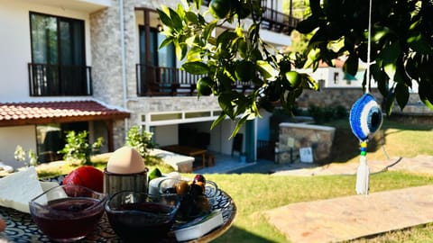 Standard Double or Twin Room, 1 Double Bed | Garden view