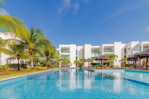 Apartment | Pool | Outdoor pool