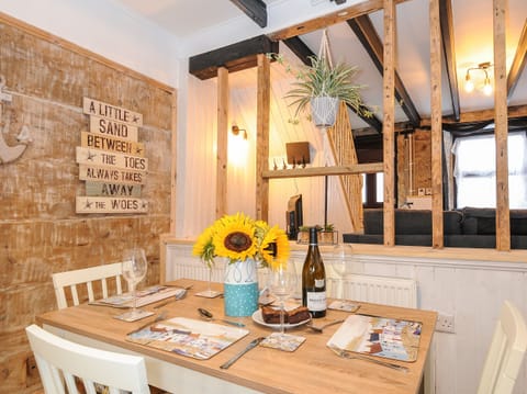 Fridge, dishwasher, electric kettle, toaster