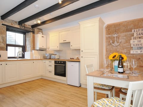 Fridge, dishwasher, electric kettle, toaster