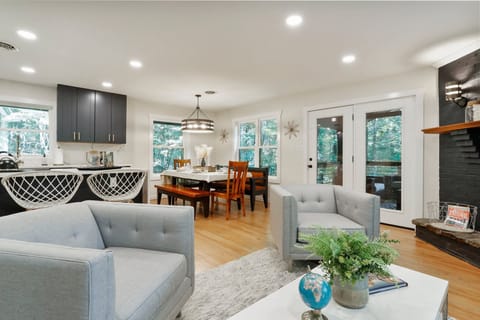 Modern meets cozy.  Grab a soft blanket and a book and the hours will melt away.