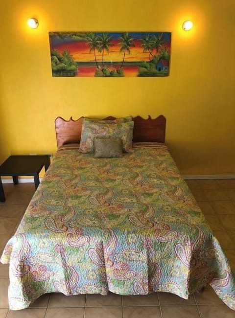 Queen Bed