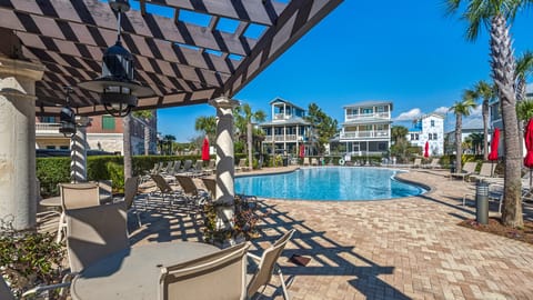 Village of South Walton Grounds and Amenities
