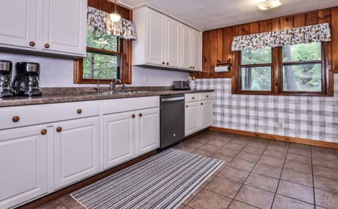 plenty of countertop space for meal prep