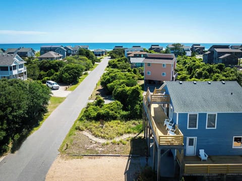 Beautiful Ocean Views from the Home