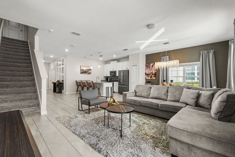 4823 Dedication St (1).jpg