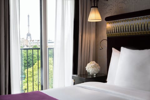 Junior Suite (Eiffel) | Premium bedding, down comforters, free minibar items, in-room safe