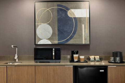 Suite, 1 Bedroom | Private kitchen | Fridge, microwave, coffee/tea maker