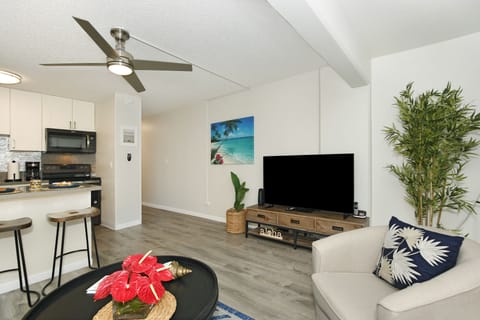 Stylish, Updated 1-Bedroom Condo in the Heart of Waikiki!