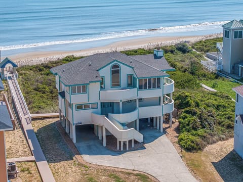 Oceanfront Outer Banks Vacation Rental 2025