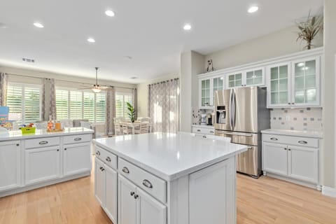 Large kitchen 