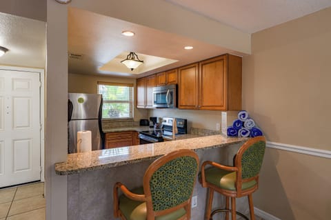 Villa, 2 Bedrooms | Private kitchen | Full-size fridge, microwave, oven, stovetop