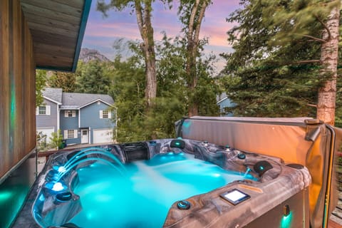 Amazing Views from Hot Tub! - Amazing Views from Hot Tub!