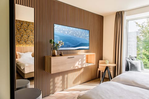 Premium bedding, pillowtop beds, minibar, in-room safe