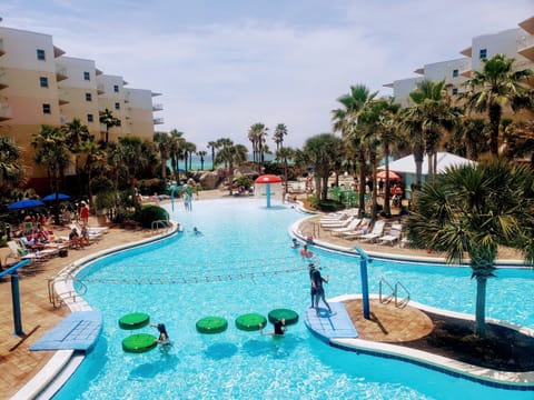 Zero entry main pool with activity course.