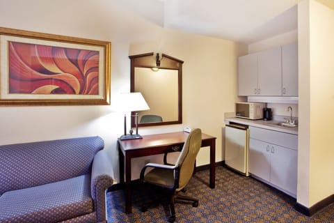 In-room safe, desk, laptop workspace, iron/ironing board