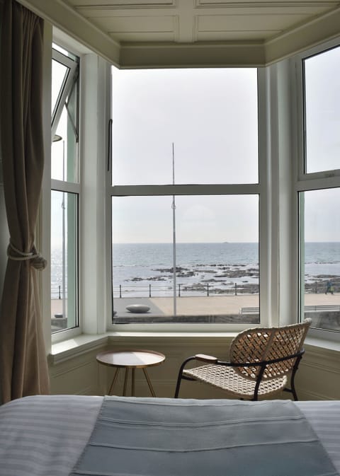 Premium Double Room | Hypo-allergenic bedding, in-room safe, individually furnished, desk