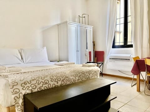 City Studio | Iron/ironing board, free WiFi, bed sheets
