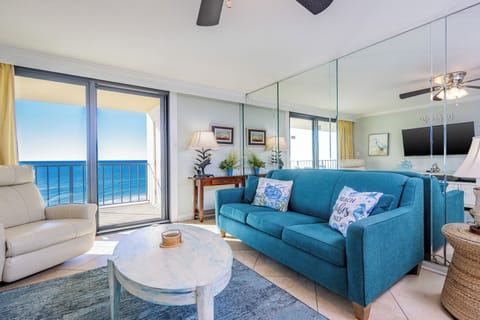 Phoenix I 1077, Orange Beach, Alabama, beach front, 2 bedroom condominium on the 7th floor