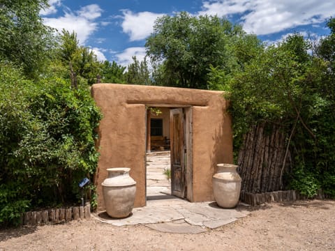 House (1 Bedroom) | Property amenity