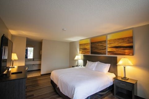 Desk, rollaway beds, free WiFi, bed sheets